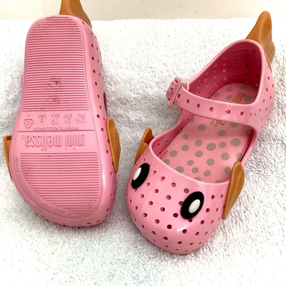 Mini Melissa Fish Crocs - Picture 12 of 12